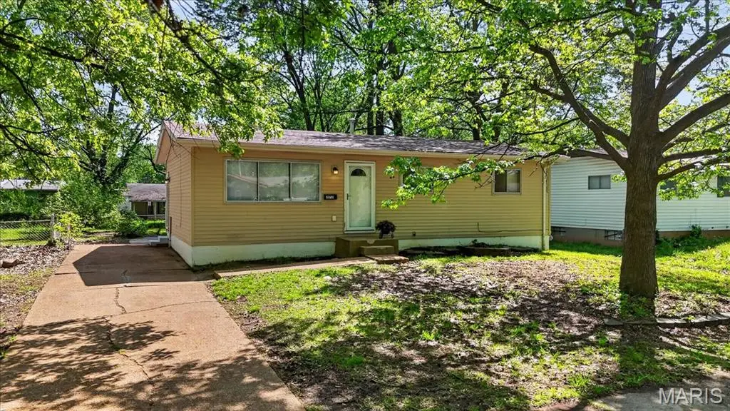 272 Elmdale Drive, Ferguson, MO 63135 - #1