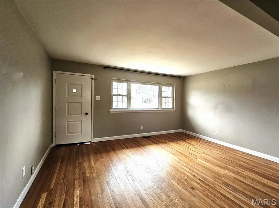 45 Saint Leonard Court, Saint Charles, MO 63301 - #3