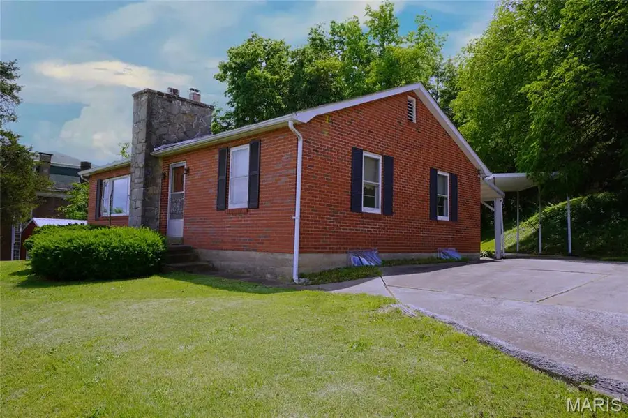 524 W 8th Street, Hermann, MO 65041 - #2