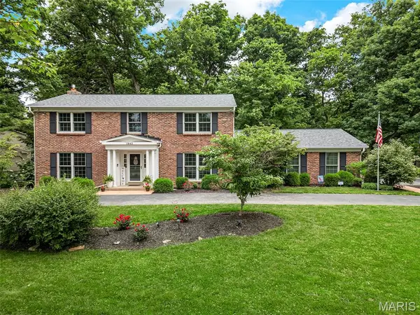 1842 Newburyport Road, Chesterfield, MO 63005