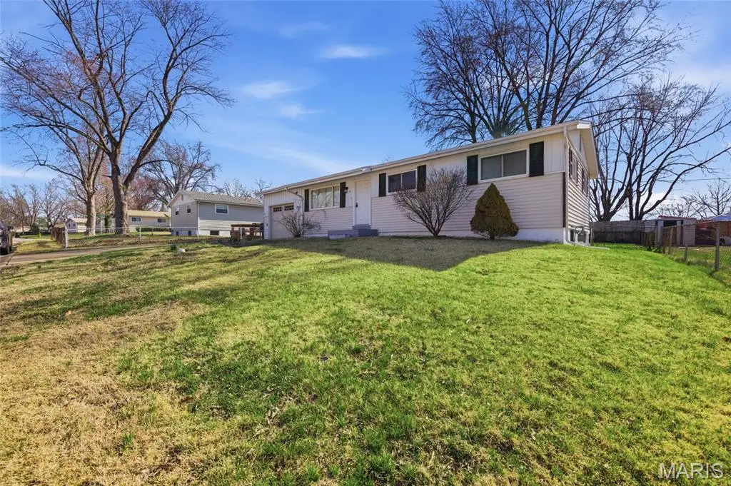 12 Saint Catherine Drive, Saint Peters, MO 63376 - #1