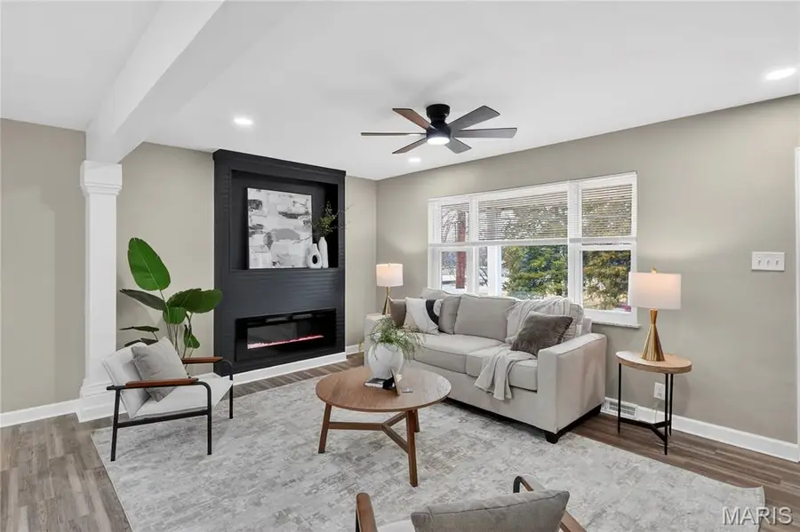 3902 Jane Avenue, Saint Ann, MO 63074 - #2