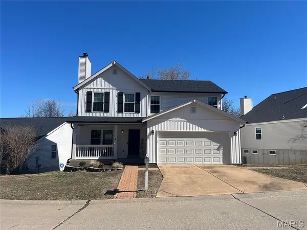 1518 Glenn Brooke Woods Circle, Ballwin, MO 63021