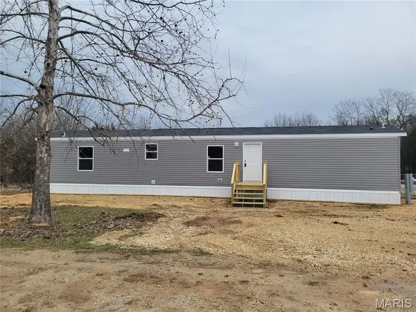 130 Madison Rene Avenue, Moscow Mills, MO 63362