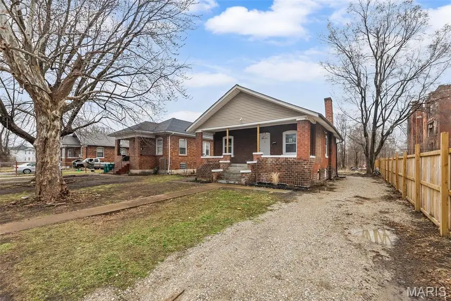 524 N 24th Street, East Saint Louis, IL 62205 - #3