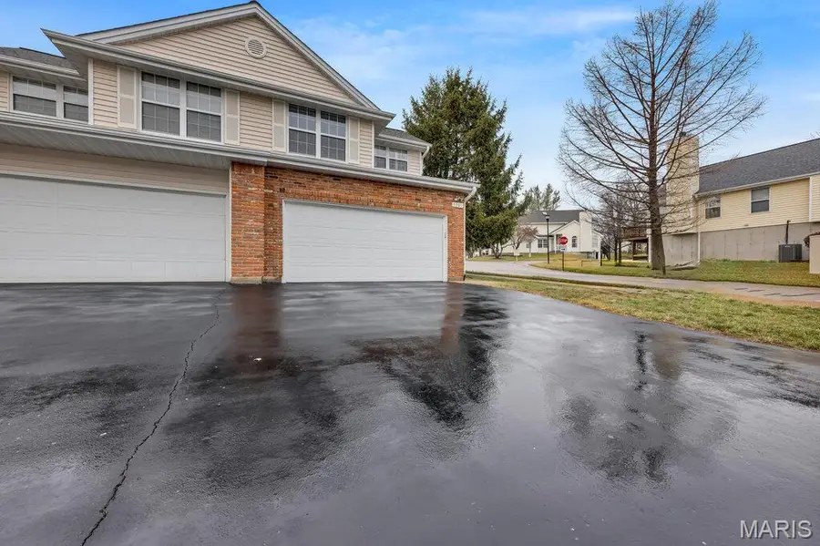 2001 King Arthur Court, Saint Louis, MO 63146 - #3