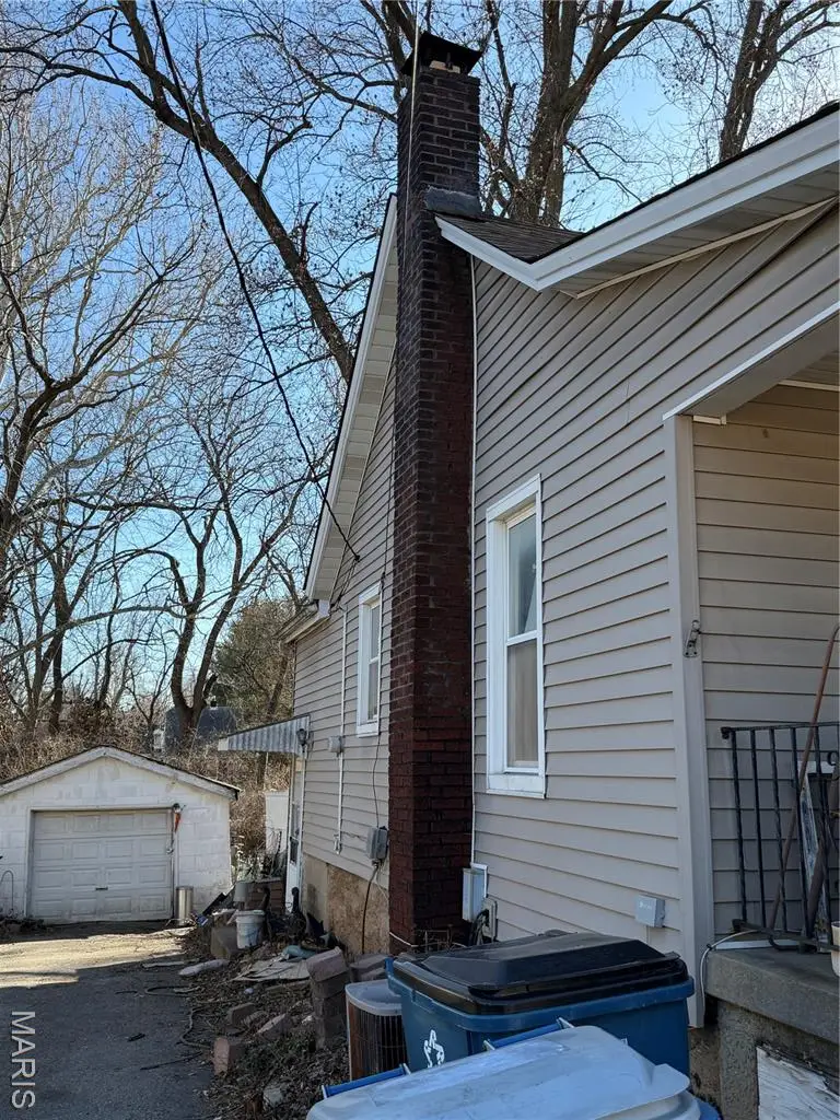 9034 Argyle Avenue, Saint Louis, MO 63114 - #3