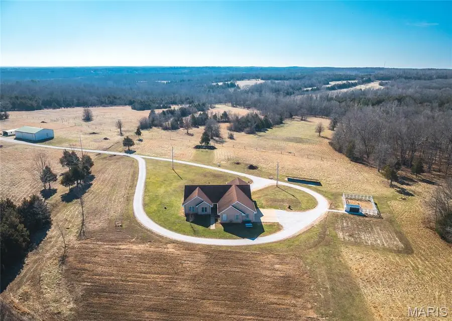 11373 Thunder Ridge Road, Richwoods, MO 63071 - #2
