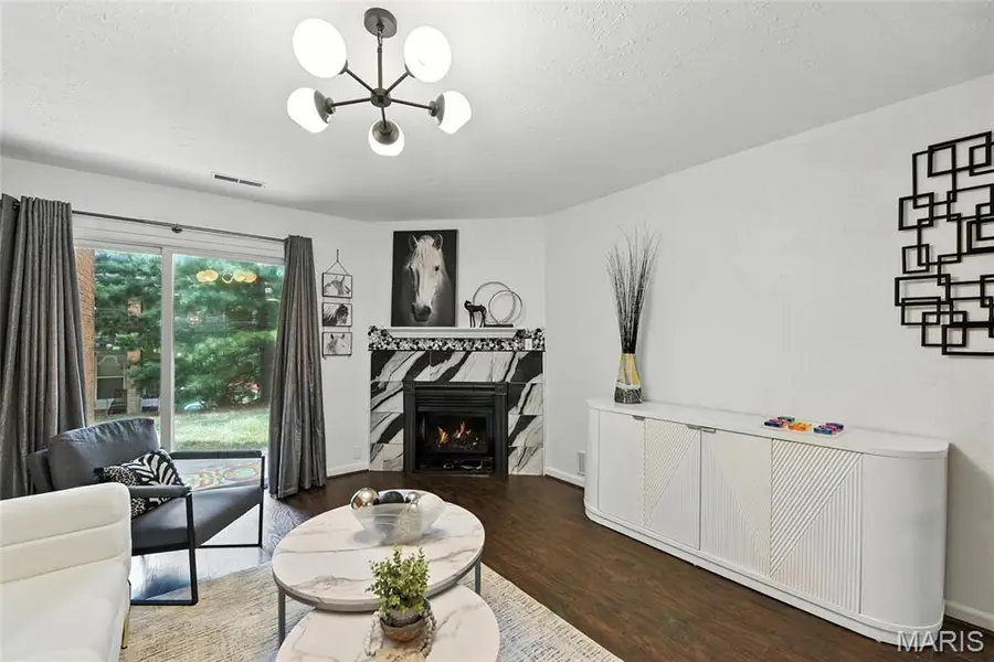 1968 Greenglen Drive #102, Saint Louis, MO 63122 - #3