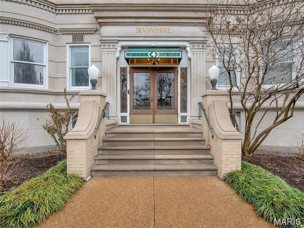 4 N Kingshighway Boulevard #4D, Saint Louis, MO 63108 - #1