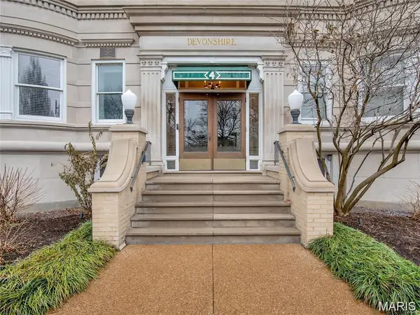 4 N Kingshighway Boulevard #4D, St Louis, MO 63108