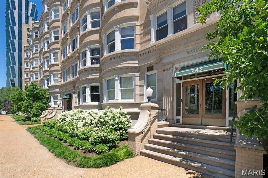 4 N Kingshighway Boulevard #4D, Saint Louis, MO 63108 - #2