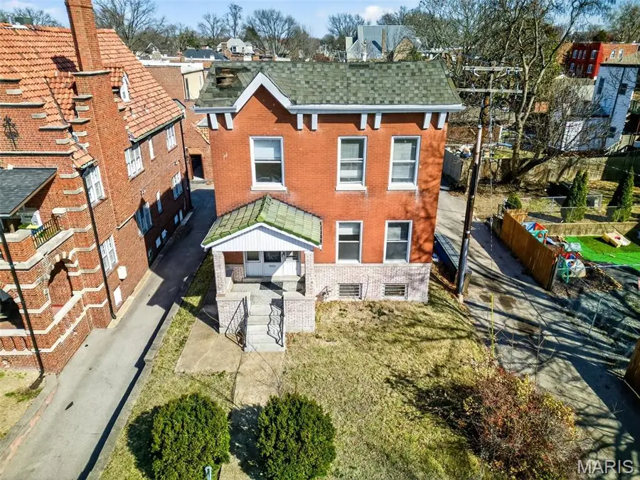 515 Loughborough Avenue, Saint Louis, MO 63111 - #2