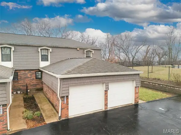 4562 Ohio Street, St Louis, MO 63111