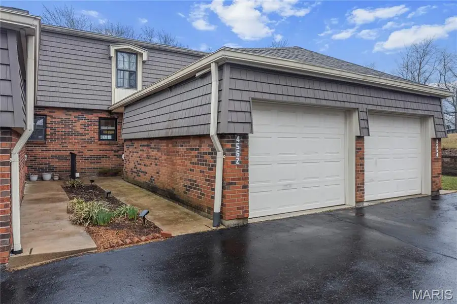 4562 Ohio Street, Saint Louis, MO 63111 - #3