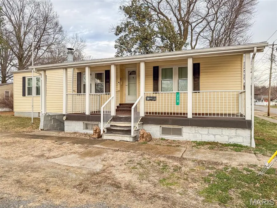 219 W Morris Street, Caseyville, IL 62232 - #2