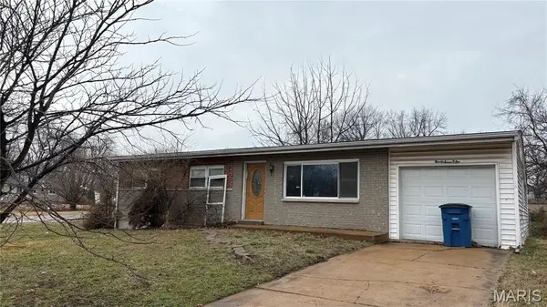 9701 Glen Owen Drive, St Louis, MO 63136