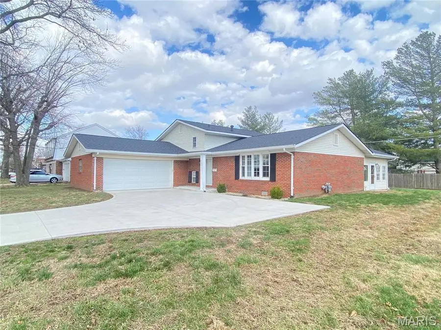 604 N Smiley Street, O Fallon, IL 62269 - #2