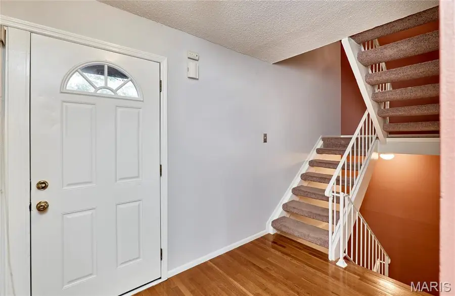 221 Braeshire Drive #A, Ballwin, MO 63021 - #3