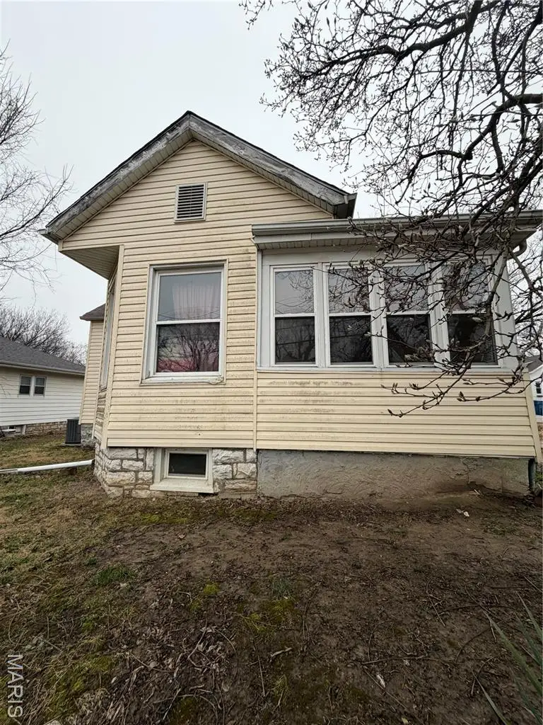1629 S Rodgers Avenue, Alton, IL 62002 - #2