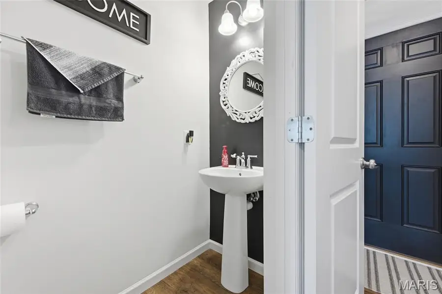 521 Palisades Drive, Saint Charles, MO 63301 - #3