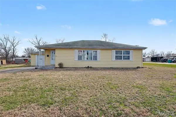 312 W Franklin Avenue, Owensville, MO 65066