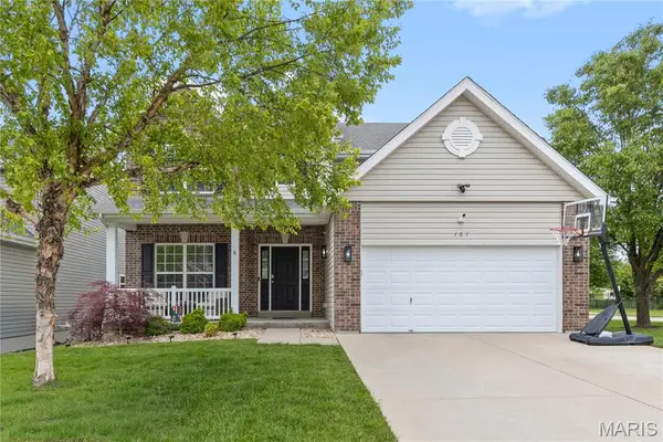 101 Wyndcrest Court, Lake St Louis, MO 63367