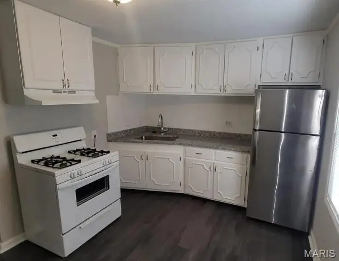 8352 Eton Place, Saint Louis, MO 63136 - #3