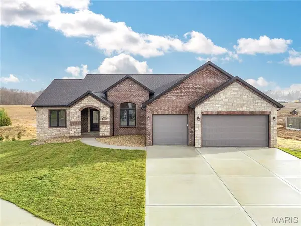 1504 Guilford Place, Troy, IL 62294