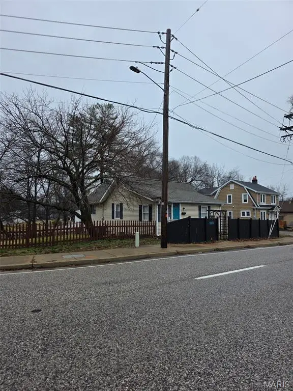 9735 Big Bend Boulevard, Saint Louis, MO 63122 - #1