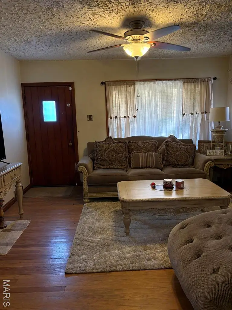 1811 Eton Lane, Saint Louis, MO 63147 - #2