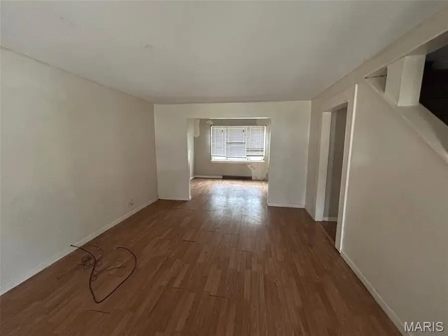 253 S Barat Avenue, Ferguson, MO 63135 - #2