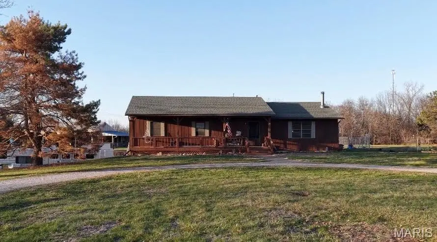 11252 Pershing Road, Hannibal, MO 63401 - #1