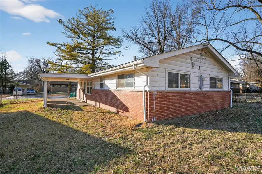 9710 Lanier Drive, Moline Acres, MO 63136 - #2