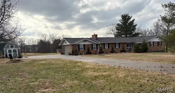 7164 Windy Valley Lane, Pacific, MO 63069