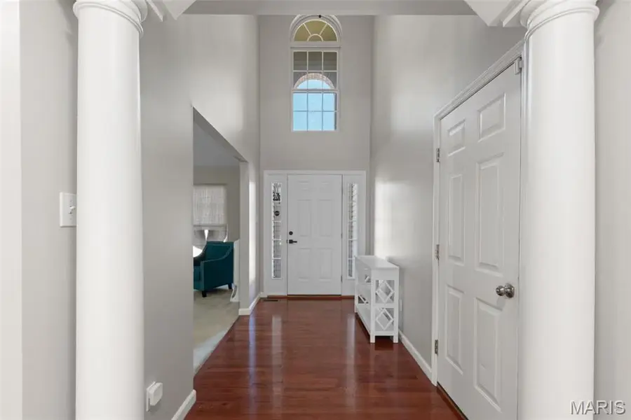 1514 Laurel Bluffs, Hazelwood, MO 63042 - #2