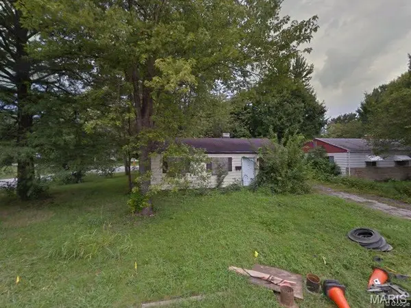 1071 St Margaret Drive, Cahokia, IL 62206