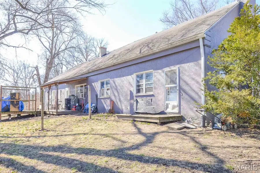 2911 S Belt W, Belleville, IL 62226 - #2