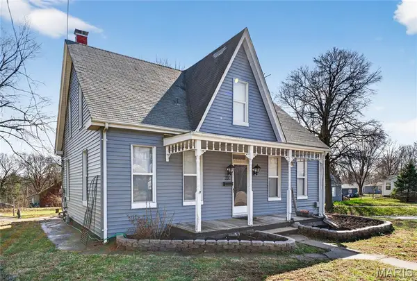 124 S Herman Street, Lebanon, IL 62254