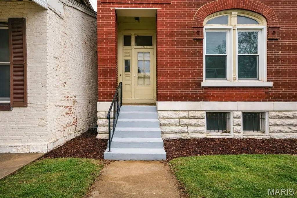 7820 Michigan Avenue, Saint Louis, MO 63111 - #1