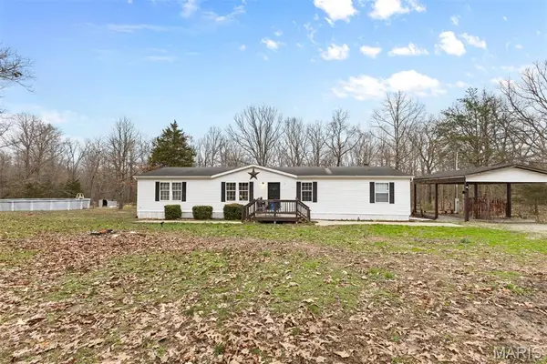 1560 Highway H, Farmington, MO 63640