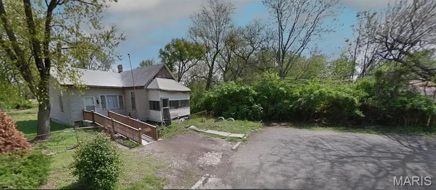 3027 College Avenue, East Saint Louis, IL 62205 - #2