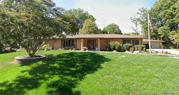37 Ednick Drive, Swansea, IL 62226