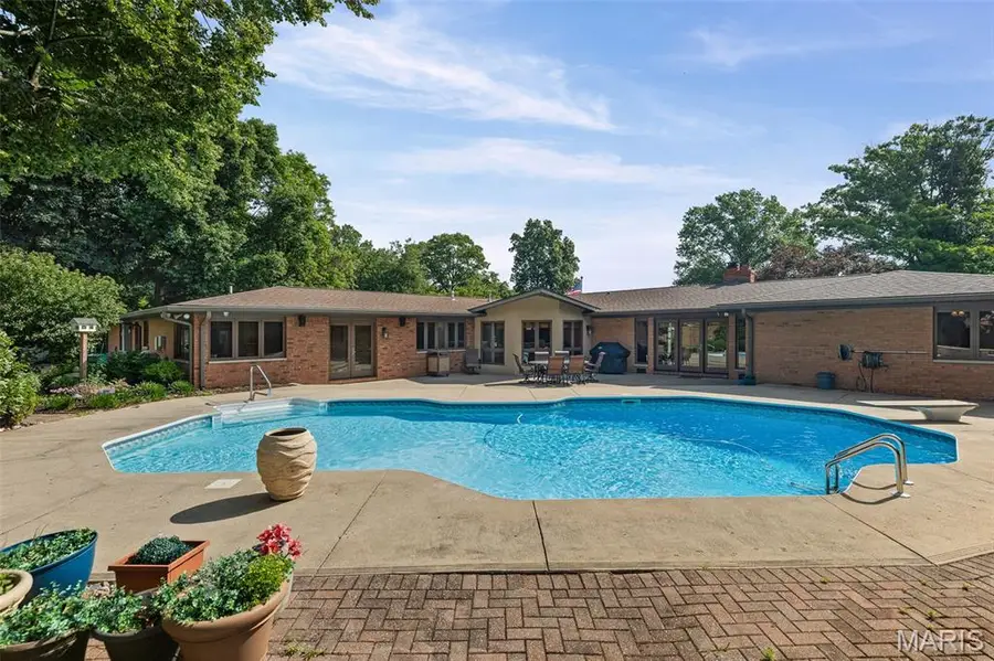 37 Ednick Drive, Swansea, IL 62226 - #3
