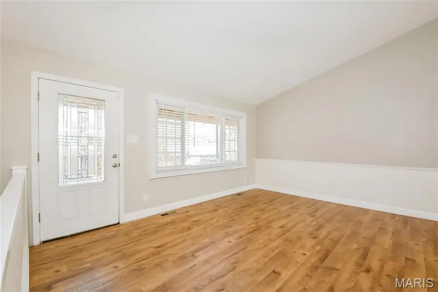 118 Brookside Court, Saint Louis, MO 63146 - #3