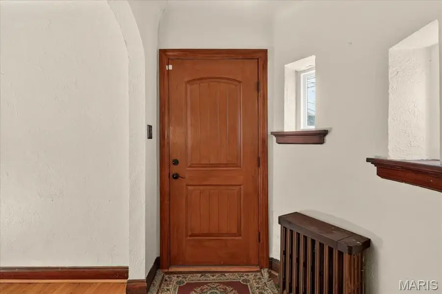 5241 Lindenwood Avenue, Saint Louis, MO 63109 - #2