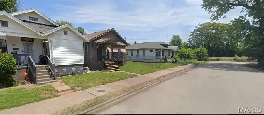 1915 College Avenue, East Saint Louis, IL 62205 - #2