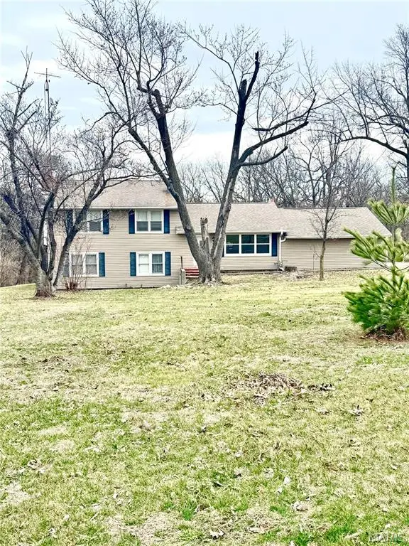 5 N Penn Street, Bowling Green, MO 63334