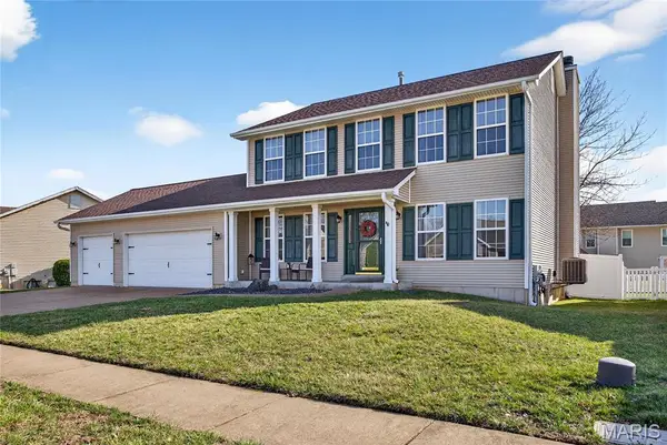 354 Highgrove Place Drive, O'Fallon, MO 63366