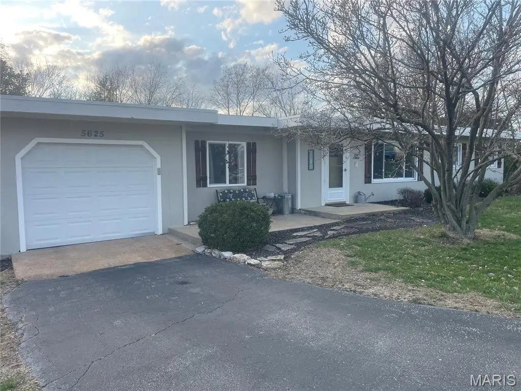 5625 Circle Drive, High Ridge, MO 63049 - #1